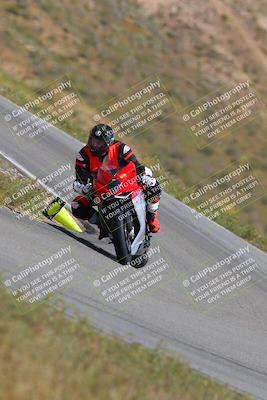 media/Apr-22-2023-TrackXperience (Sat) [[0ce6802930]]/Level 3/session 2 turn 5/